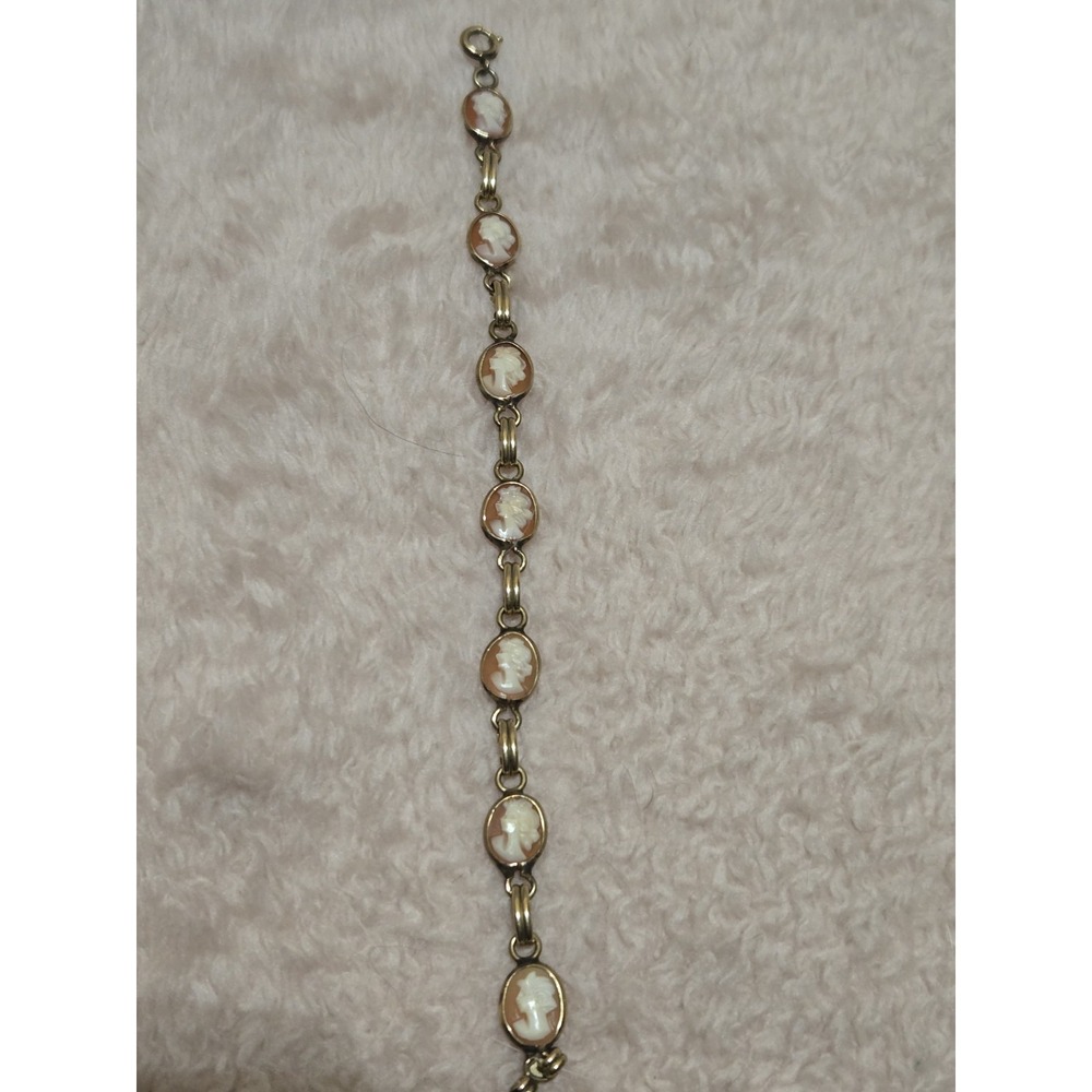 Vintage/Antique‎ 12k Gold Filled Carved Cameo Bracelet